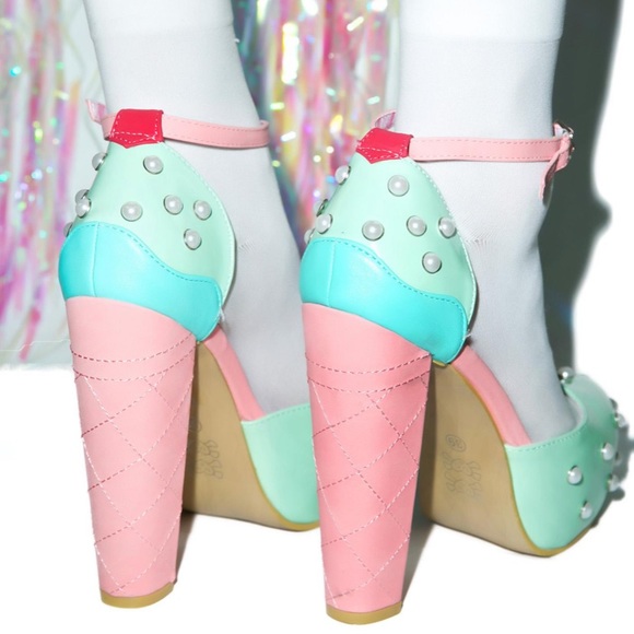 Iron Fist Mint Ice cream heels - Picture 2 of 8